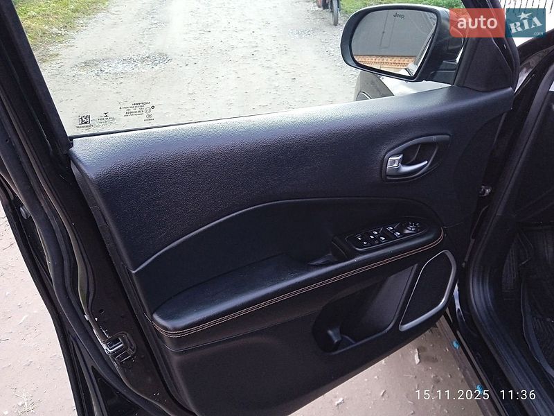 Внедорожник / Кроссовер Jeep Compass 2017 в Любаре фото 2 Внедорожник / Кроссовер Jeep Compass 2017 в Любаре