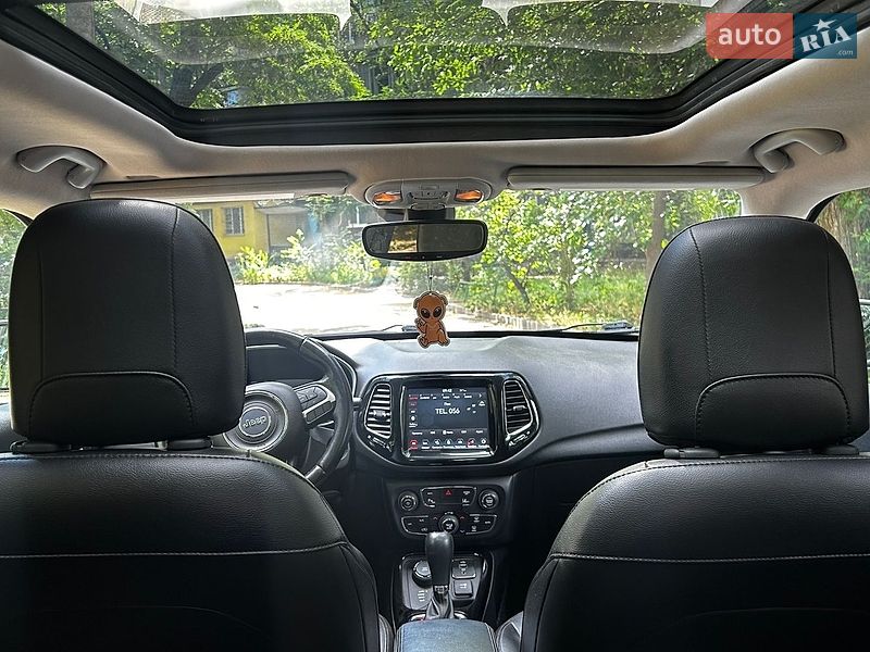 Внедорожник / Кроссовер Jeep Compass 2017 в Самаре