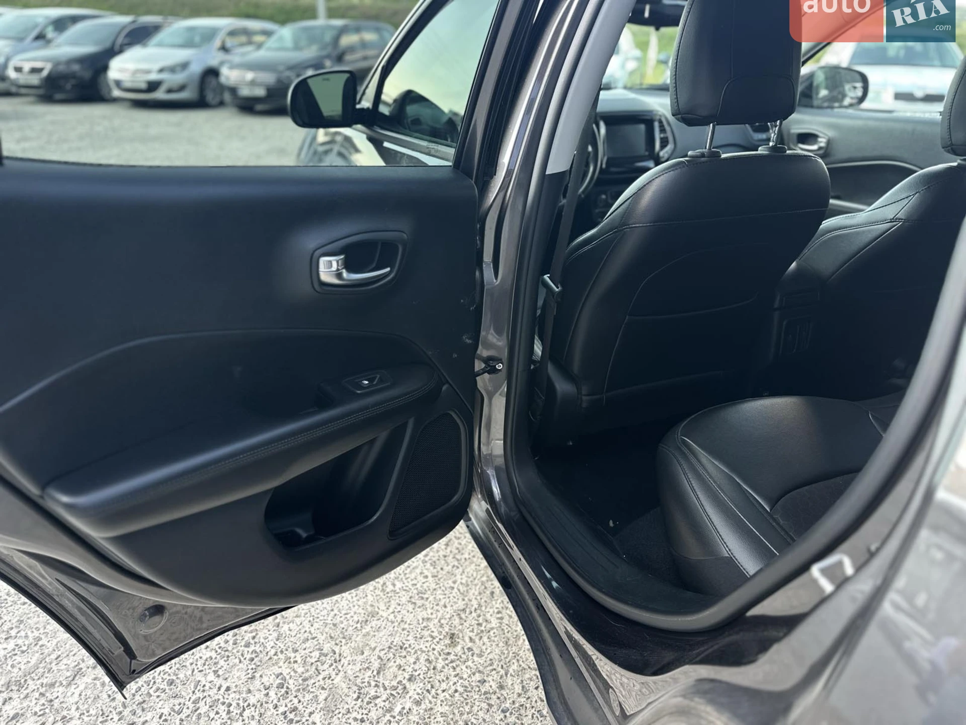 2019 Jeep Compass - мініатюра 24