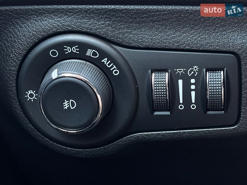Позашляховик / Кросовер Jeep Compass 2017 в Білогородці