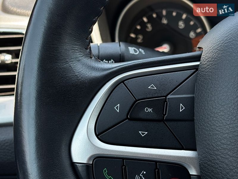 Позашляховик / Кросовер Jeep Compass 2017 в Білогородці