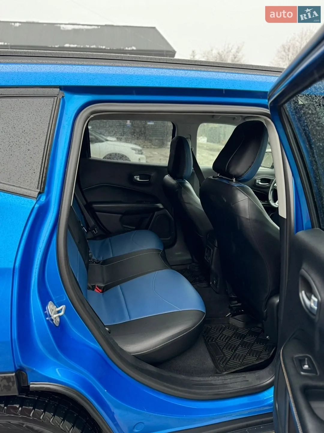 2017 Jeep Compass - мініатюра 18