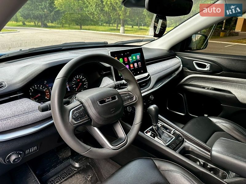 Внедорожник / Кроссовер Jeep Compass 2022 в Ромнах