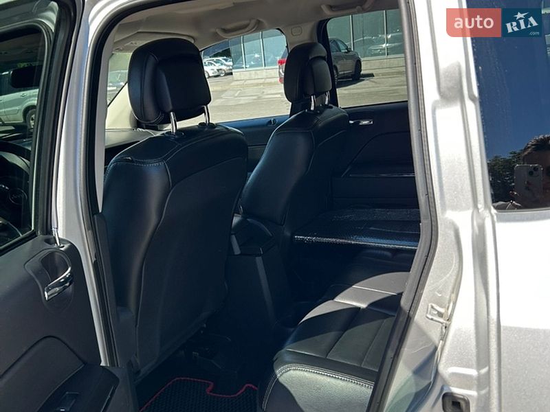 Внедорожник / Кроссовер Jeep Compass 2011 в Луцке фото 6 Внедорожник / Кроссовер Jeep Compass 2011 в Луцке