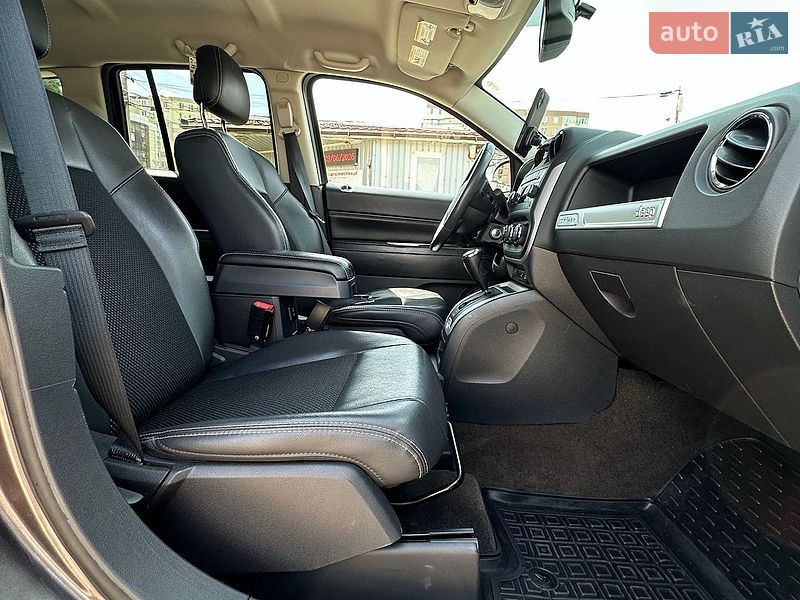Внедорожник / Кроссовер Jeep Compass 2014 в Одессе фото 25 Внедорожник / Кроссовер Jeep Compass 2014 в Одессе