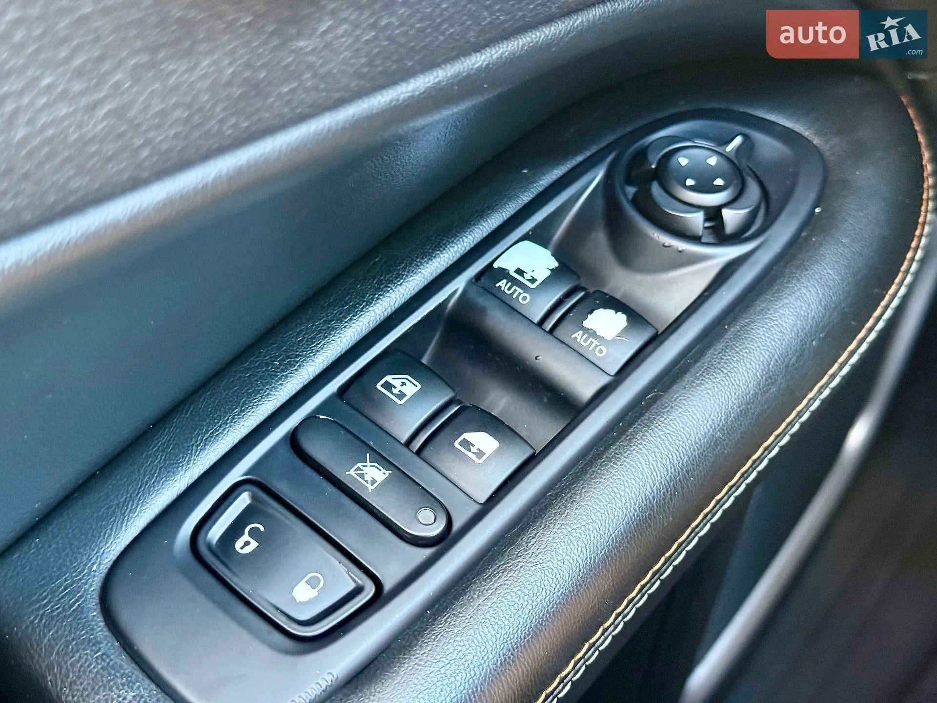 2019 Jeep Compass - мініатюра 20