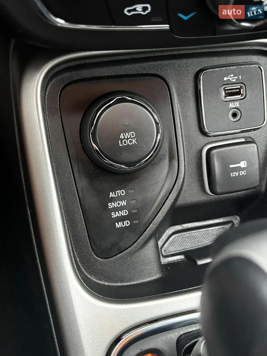 2019 Jeep Compass - мініатюра 41