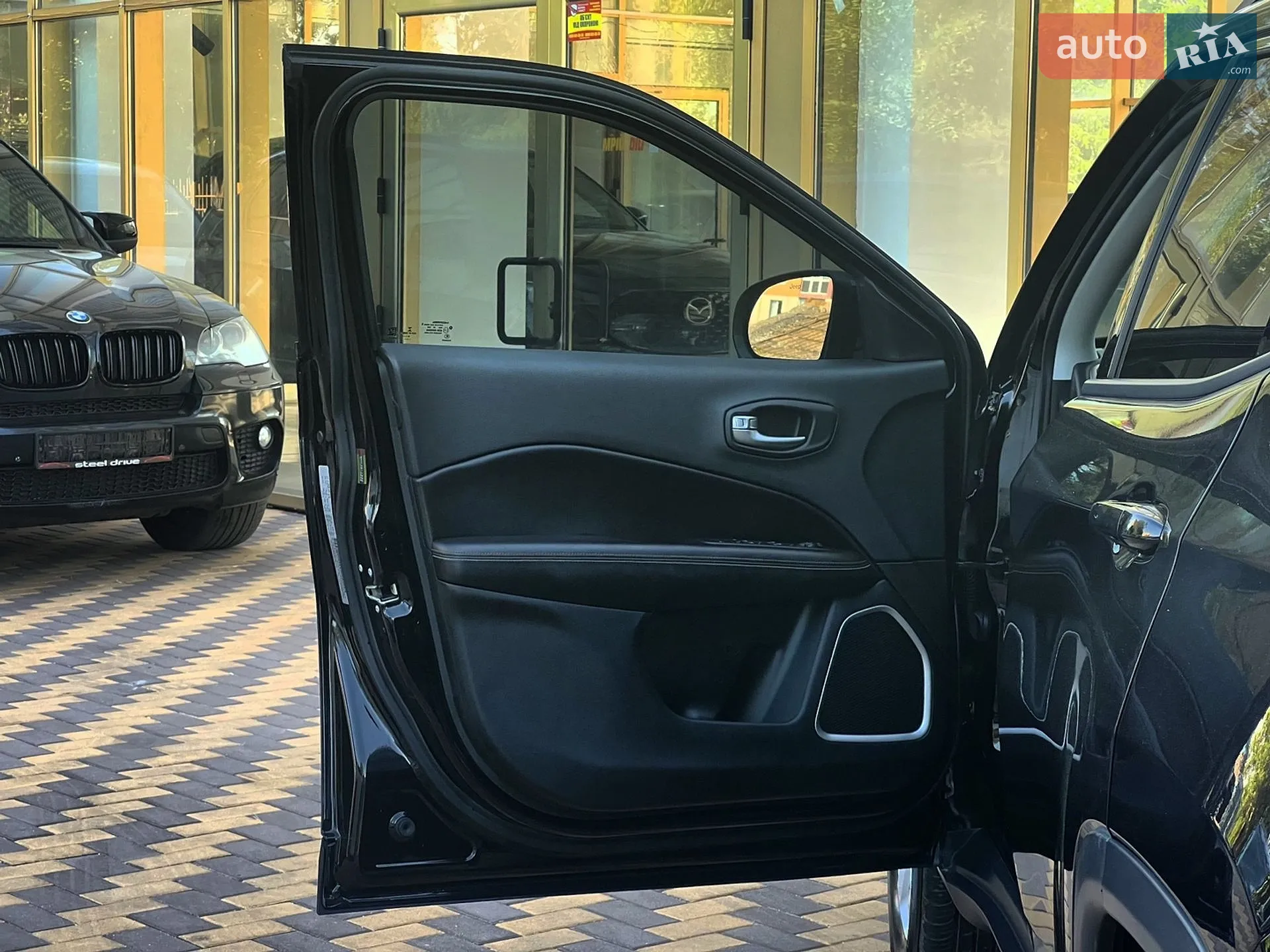 2018 Jeep Compass - мініатюра 9