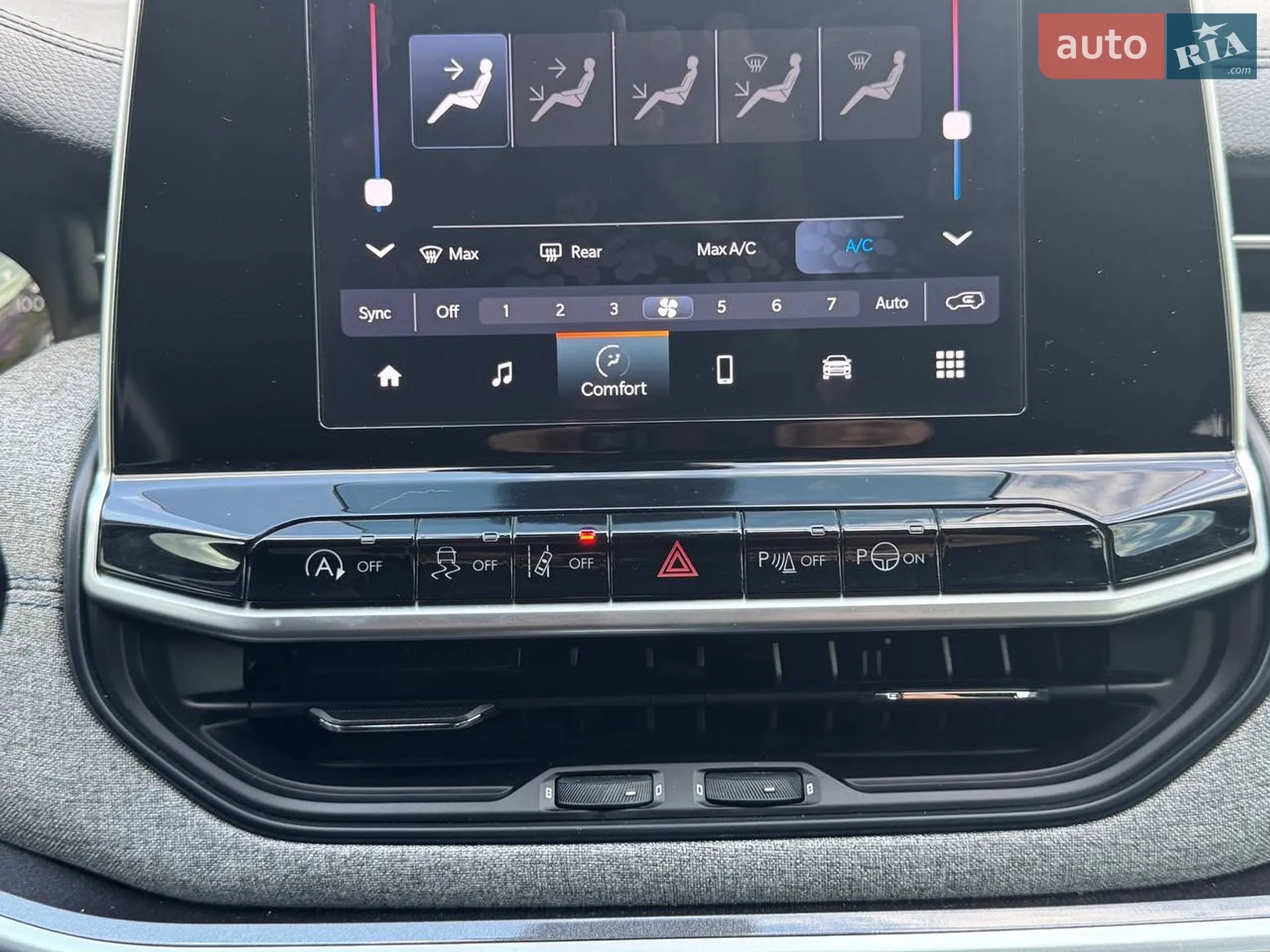 2021 Jeep Compass - мініатюра 16