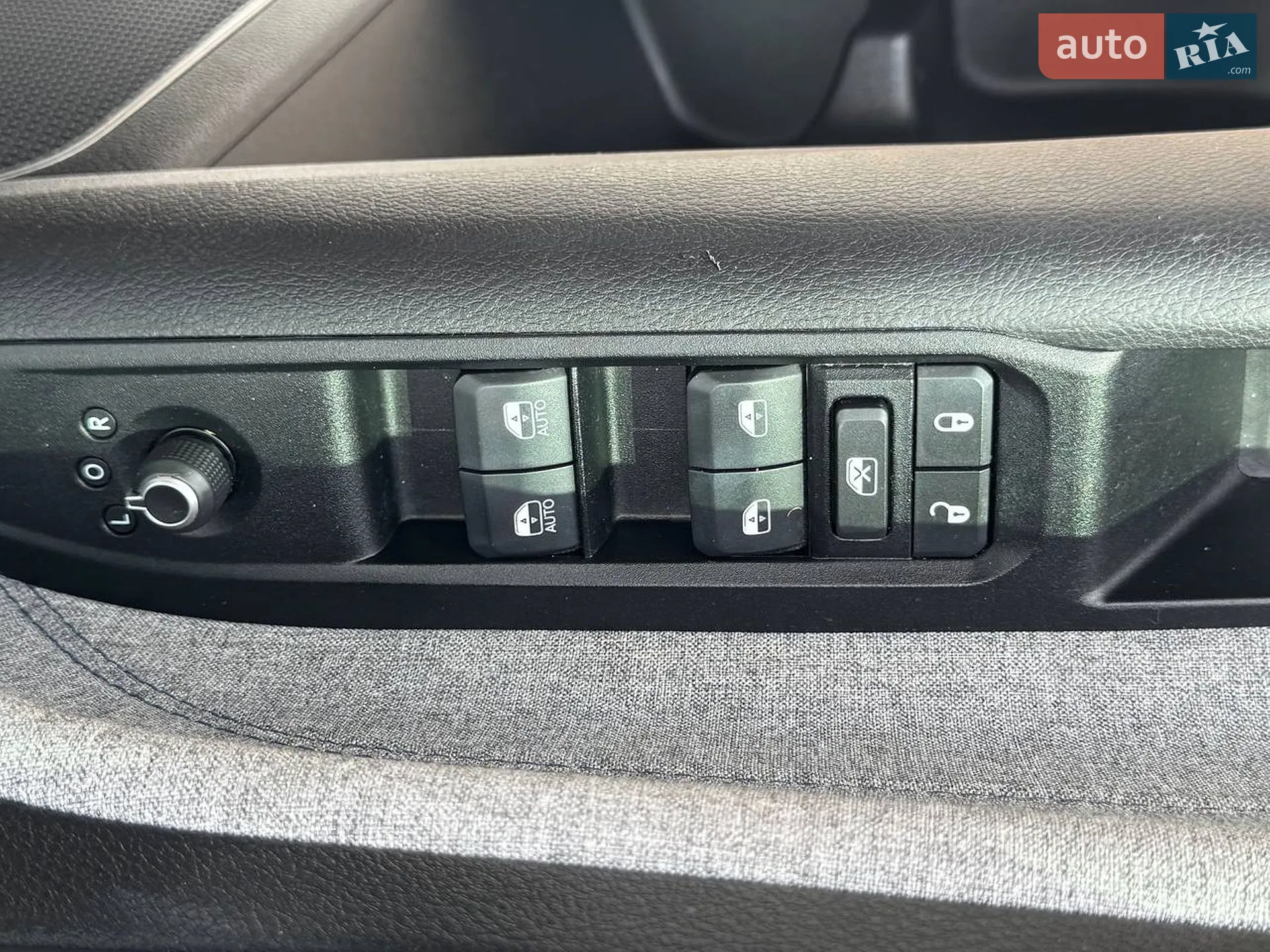 2021 Jeep Compass - мініатюра 25