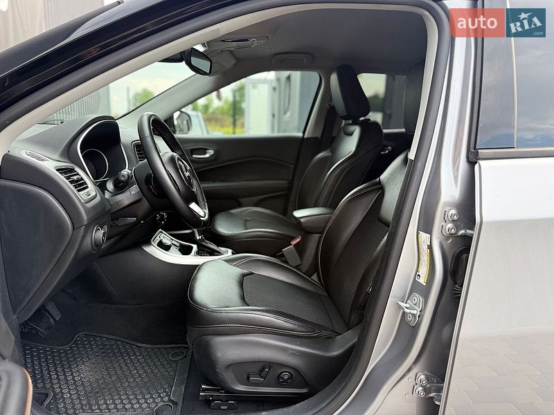 Позашляховик / Кросовер Jeep Compass 2018 в Львові