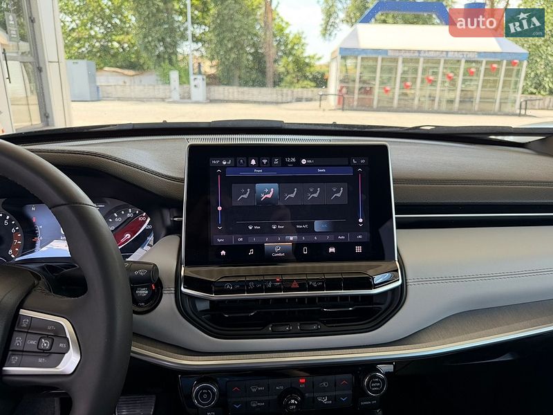 Внедорожник / Кроссовер Jeep Compass 2024 в Запорожье