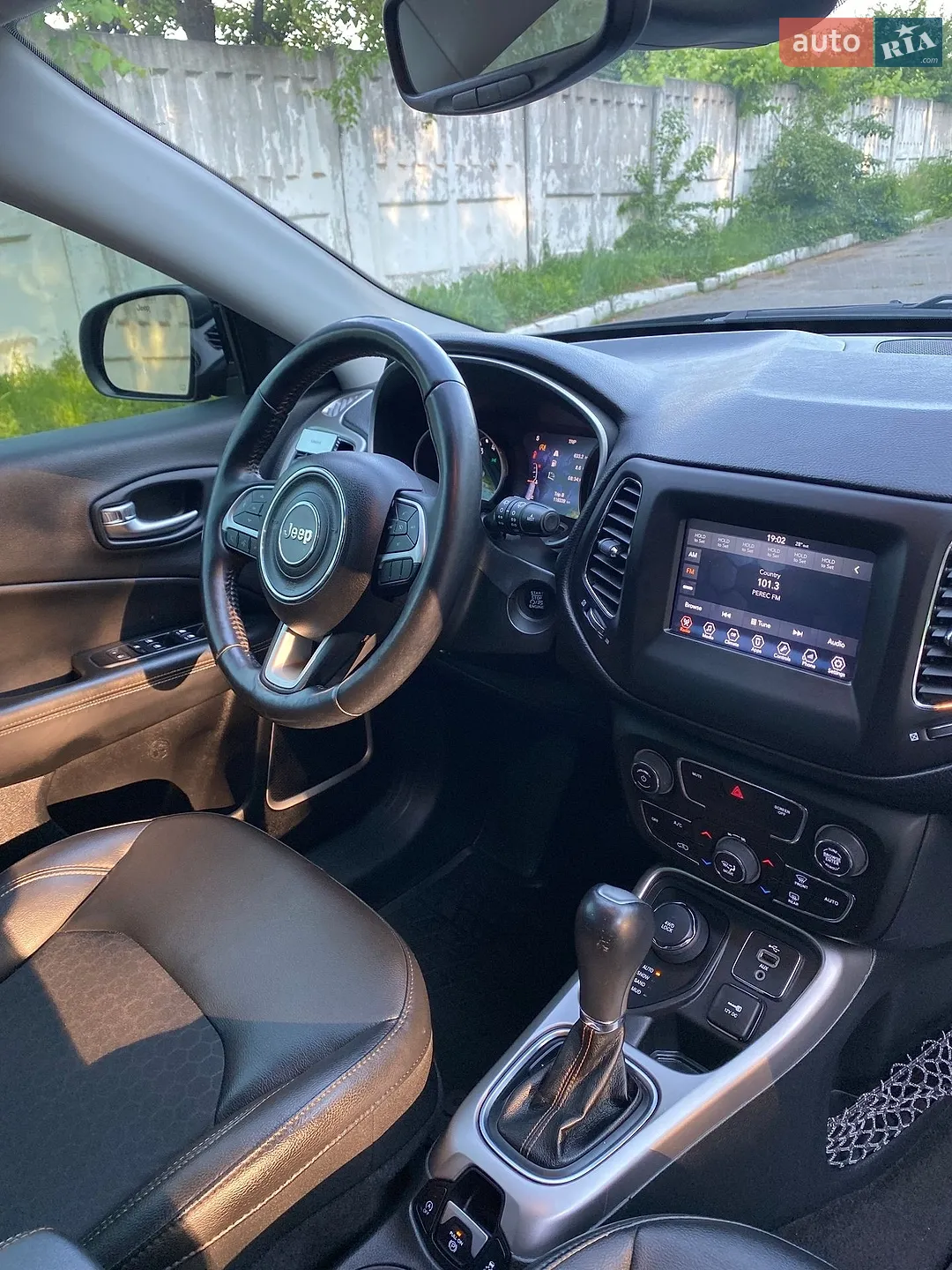 2017 Jeep Compass - мініатюра 27