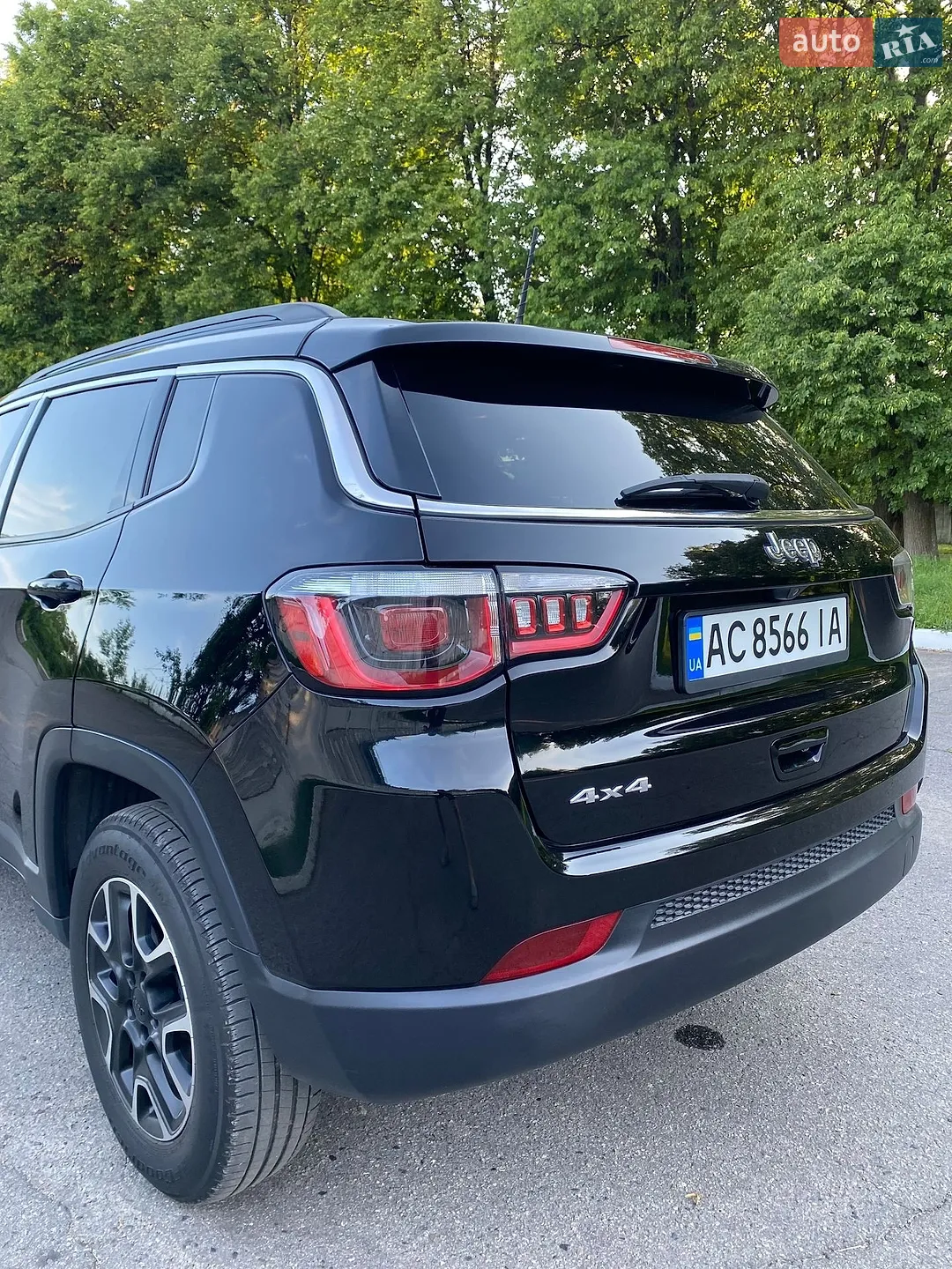 2017 Jeep Compass - мініатюра 33