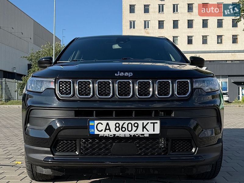 Внедорожник / Кроссовер Jeep Compass 2023 в Черкассах