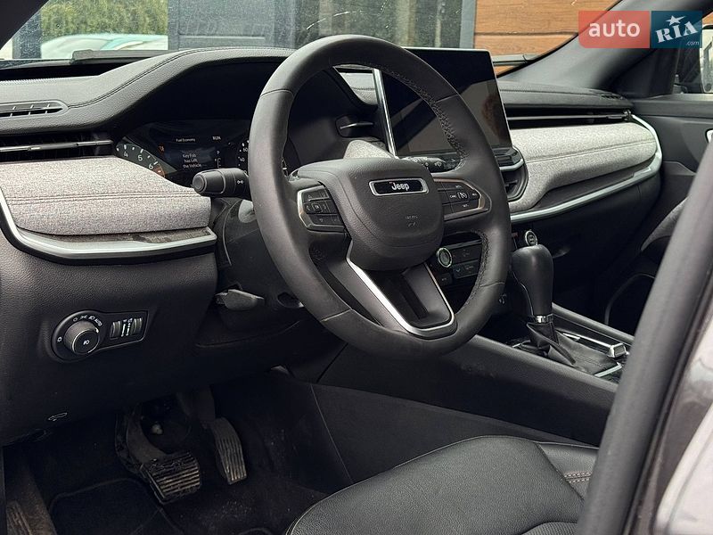 Позашляховик / Кросовер Jeep Compass 2023 в Рівному