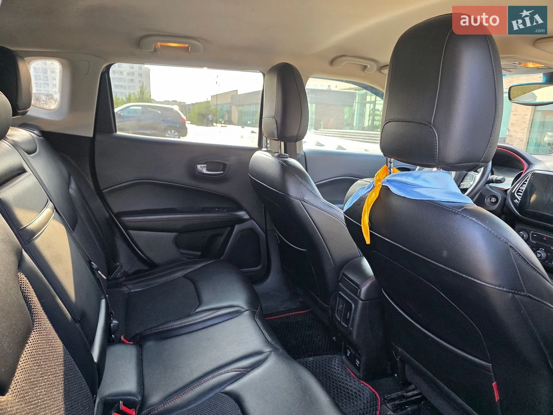 2017 Jeep Compass - мініатюра 27