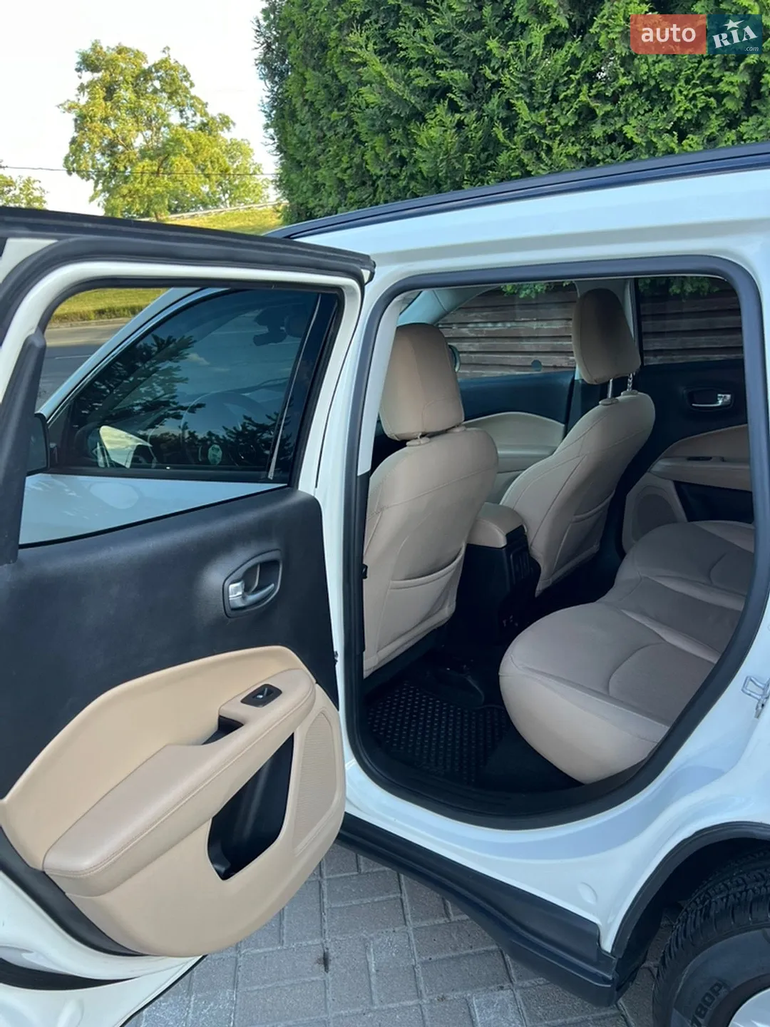 2019 Jeep Compass - мініатюра 14