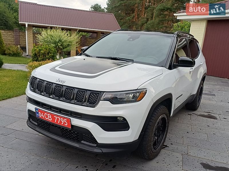 Позашляховик / Кросовер Jeep Compass 2023 в Житомирі