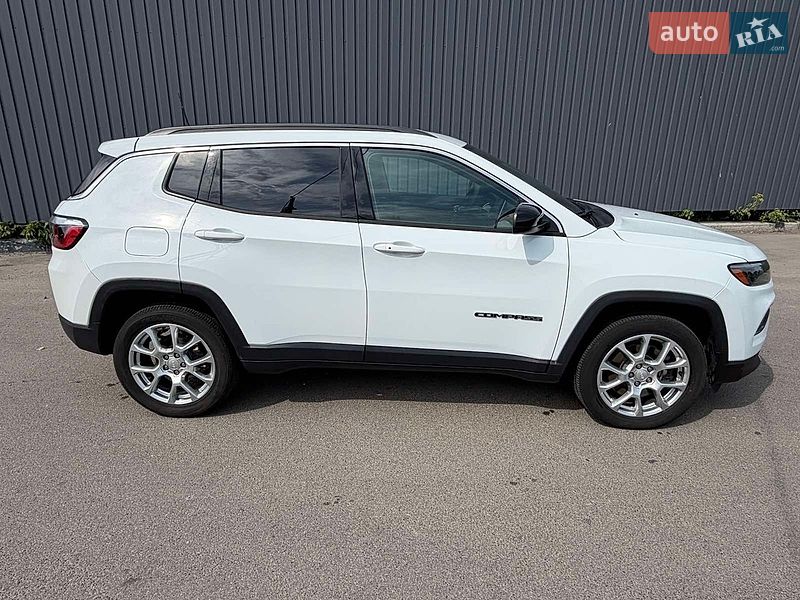 Внедорожник / Кроссовер Jeep Compass 2024 в Полтаве