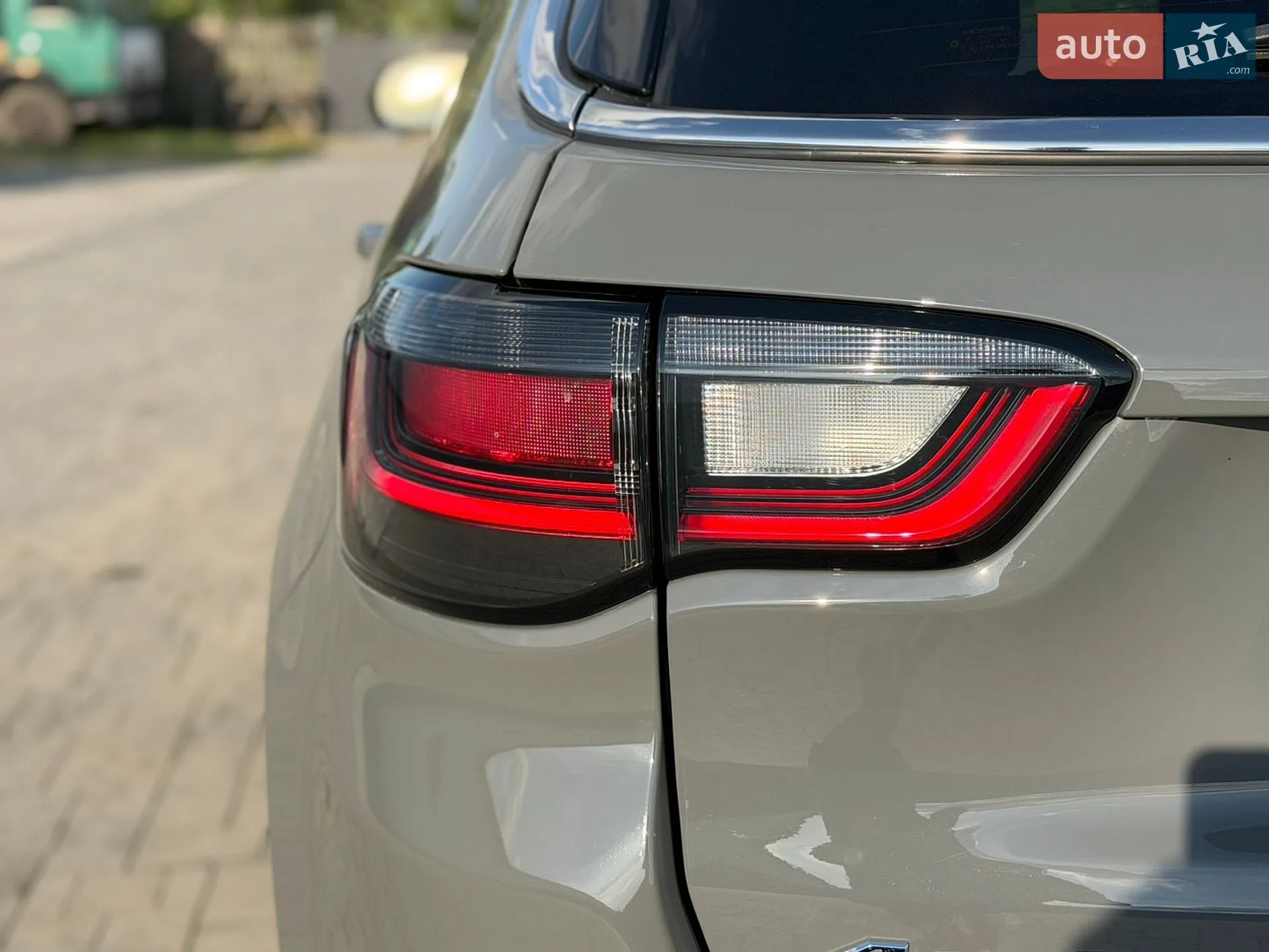 2023 Jeep Compass - мініатюра 9
