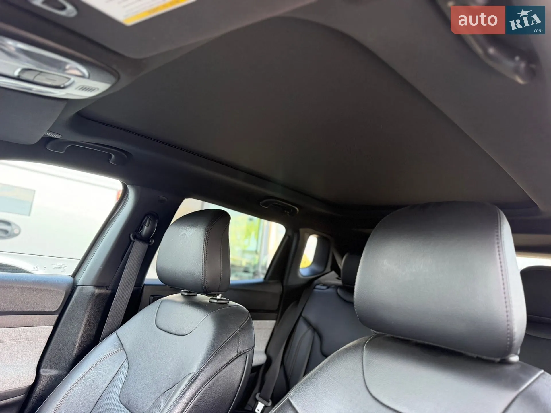 2023 Jeep Compass - мініатюра 12