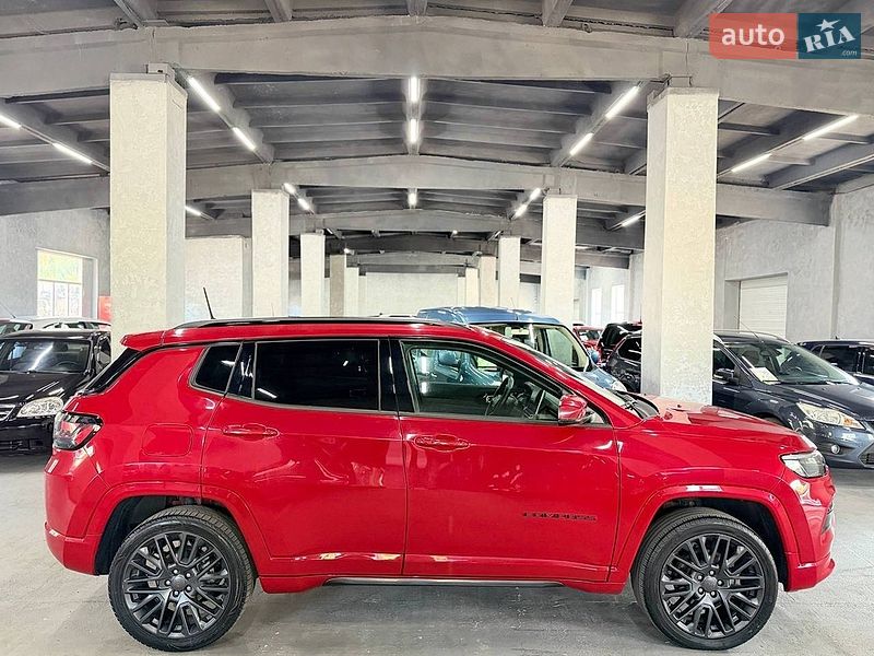 Внедорожник / Кроссовер Jeep Compass 2022 в Каменском