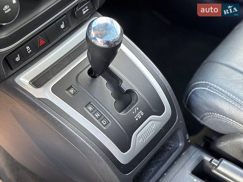 Внедорожник / Кроссовер Jeep Compass 2016 в Стрые