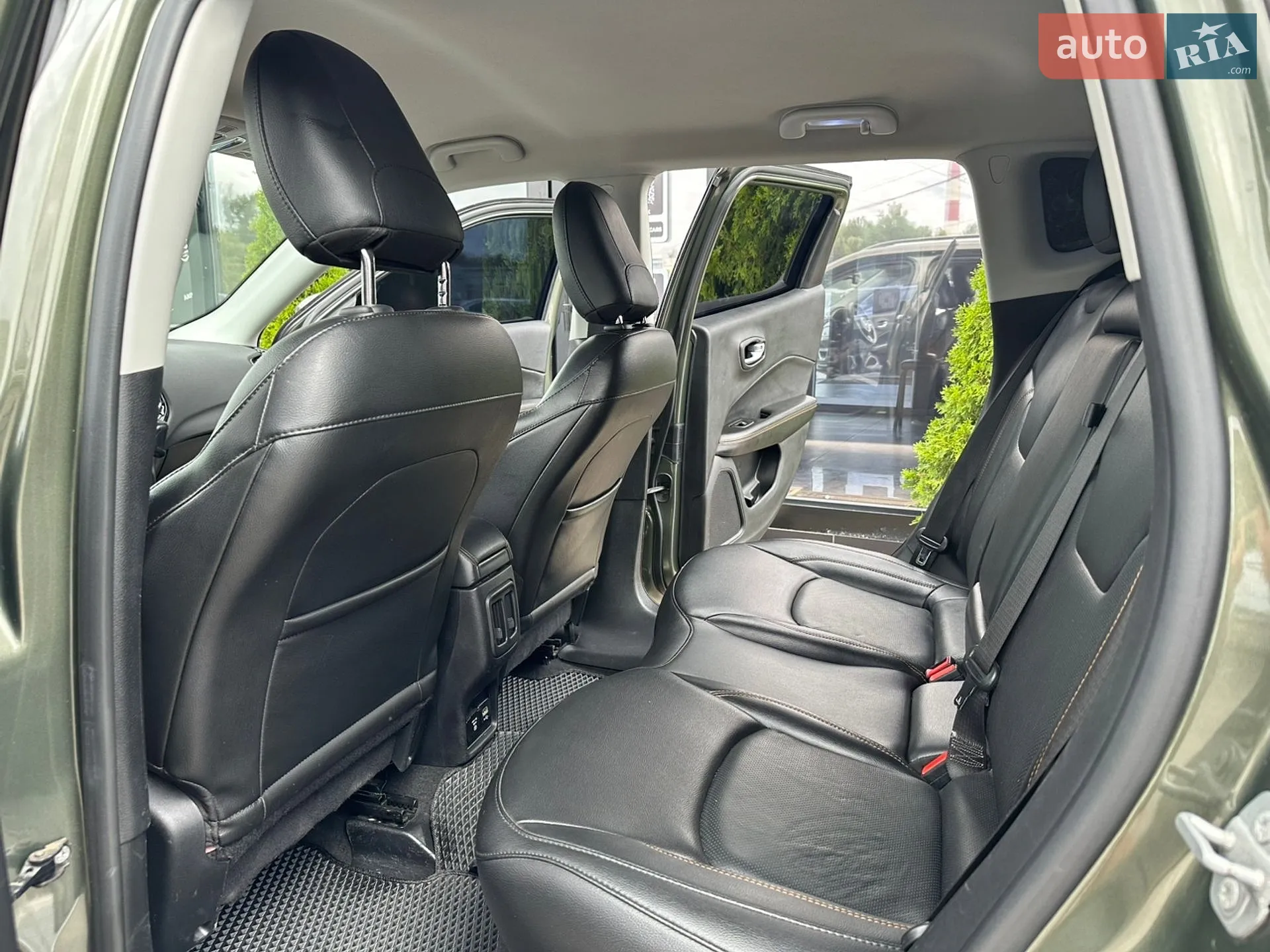 2020 Jeep Compass - мініатюра 16