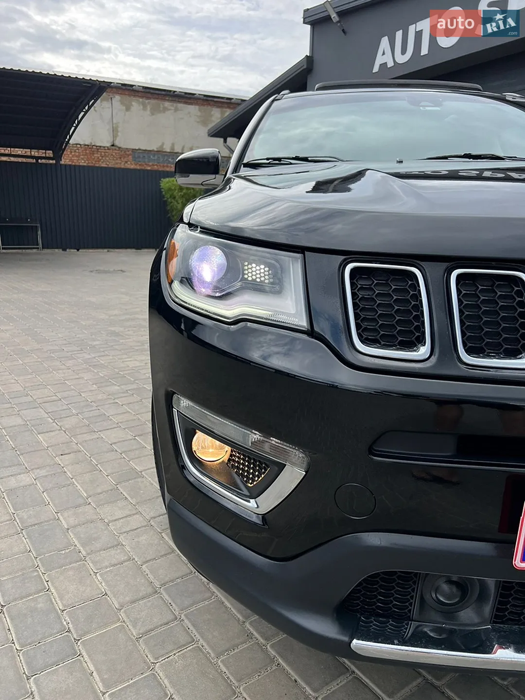 2017 Jeep Compass - мініатюра 19