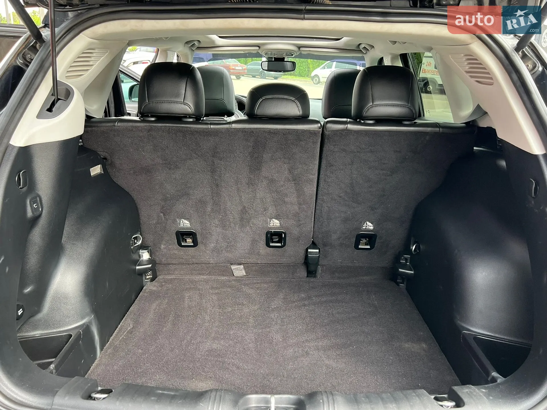 2017 Jeep Compass - мініатюра 29