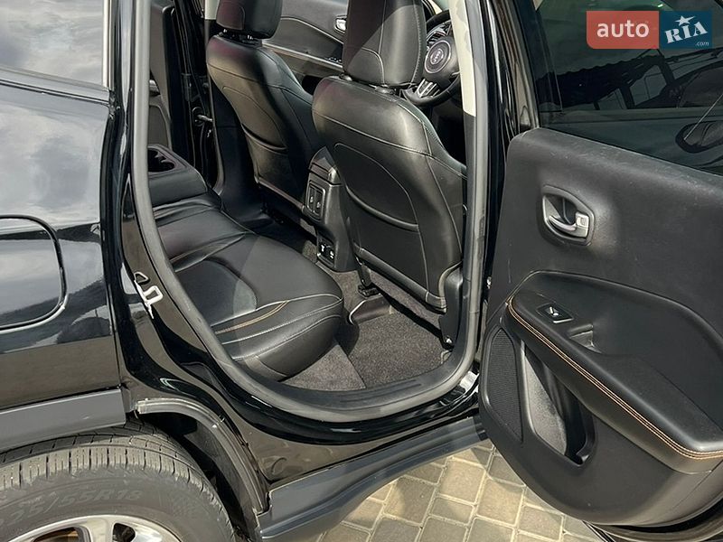 Внедорожник / Кроссовер Jeep Compass 2017 в Звенигородке фото 33 Внедорожник / Кроссовер Jeep Compass 2017 в Звенигородке