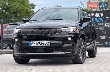 jeep compass 2022 в Первомайський від професійного продавця Максим