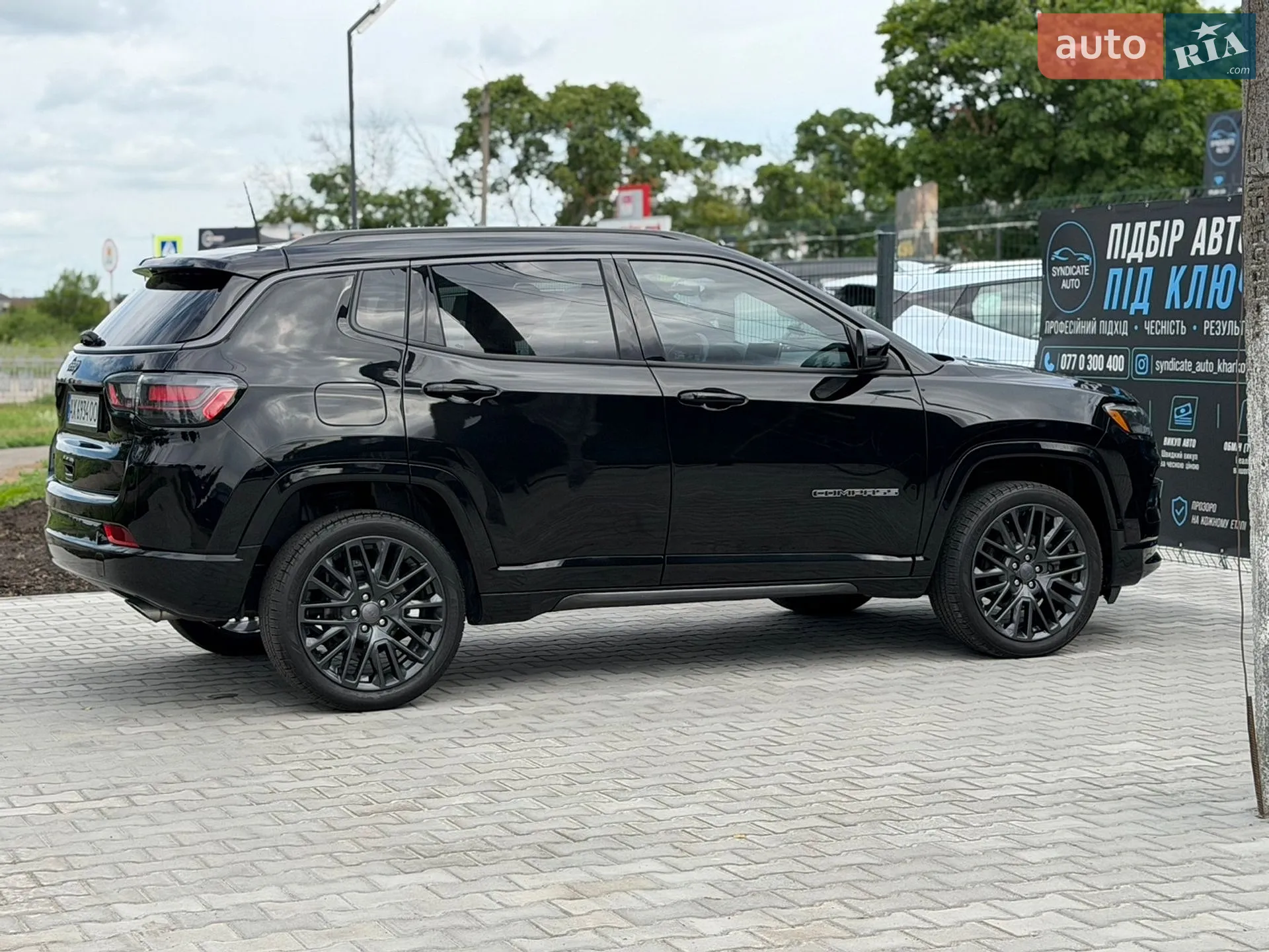 2022 Jeep Compass - мініатюра 12