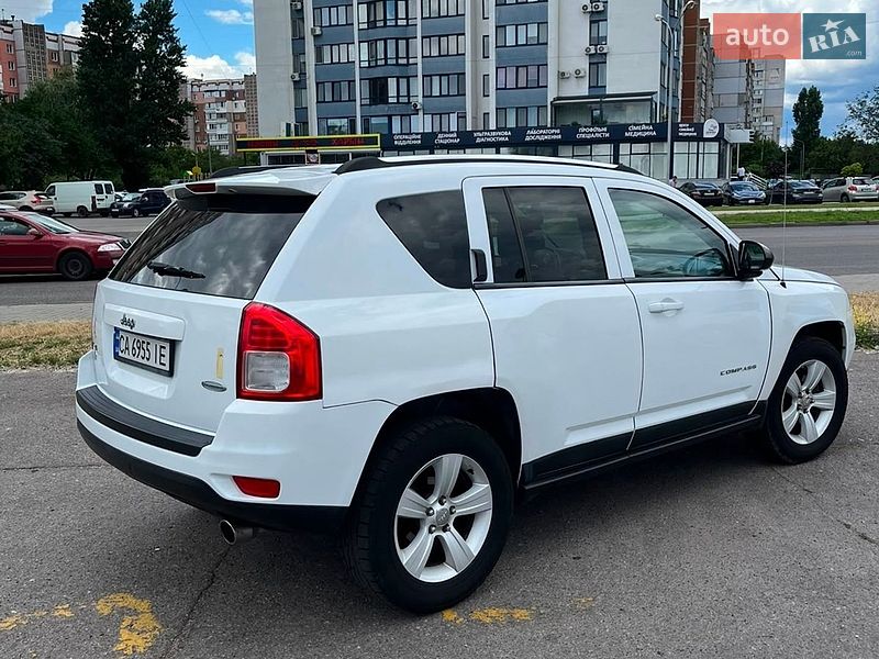 Позашляховик / Кросовер Jeep Compass 2011 в Черкасах