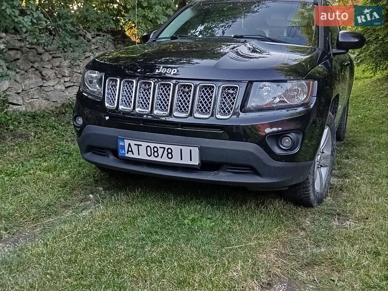 Внедорожник / Кроссовер Jeep Compass 2013 в Тлумаче