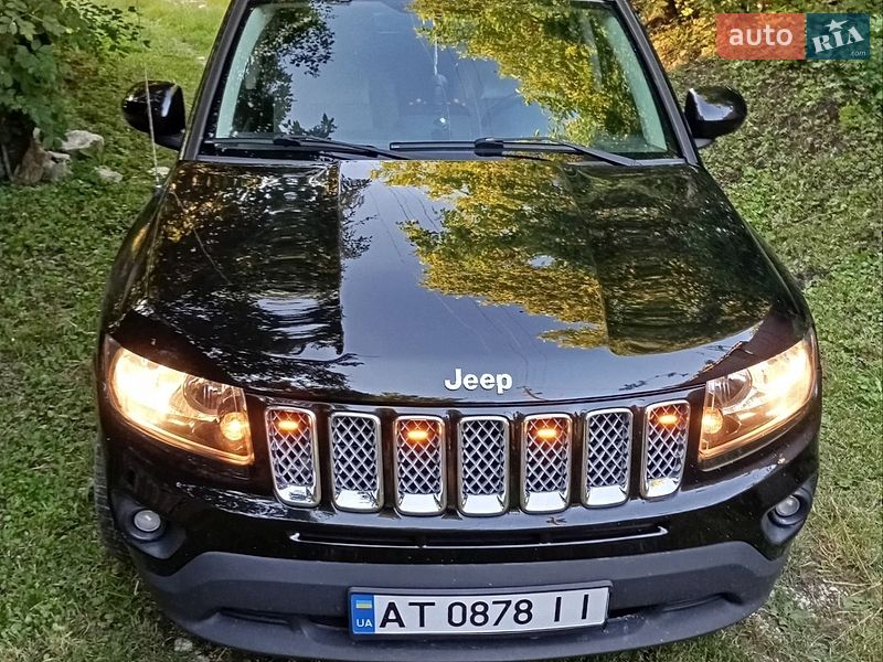 Внедорожник / Кроссовер Jeep Compass 2013 в Тлумаче