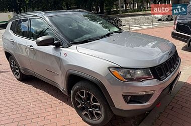 Внедорожник / Кроссовер Jeep Compass 2020 в Киеве