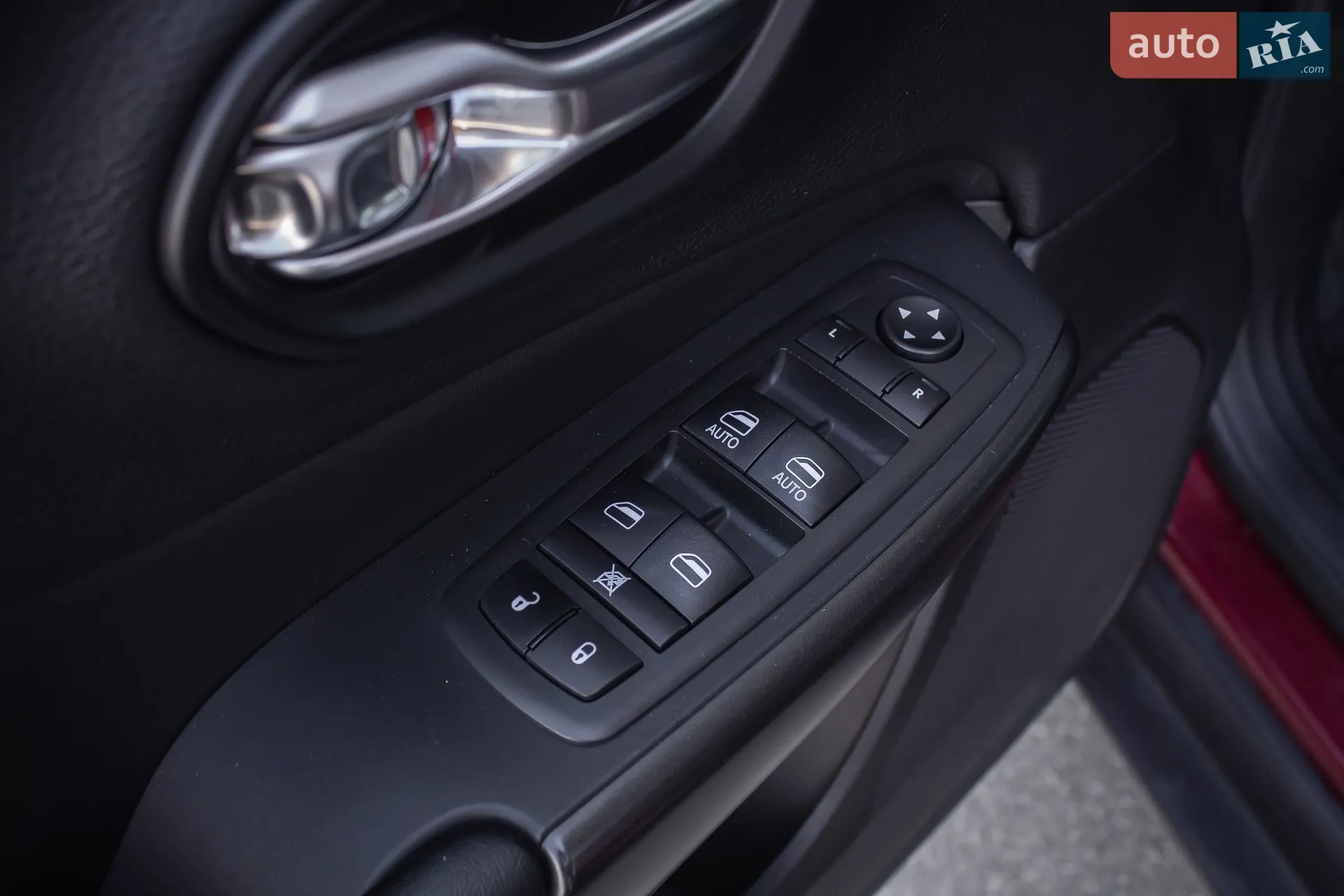 2021 Jeep Cherokee - мініатюра 41