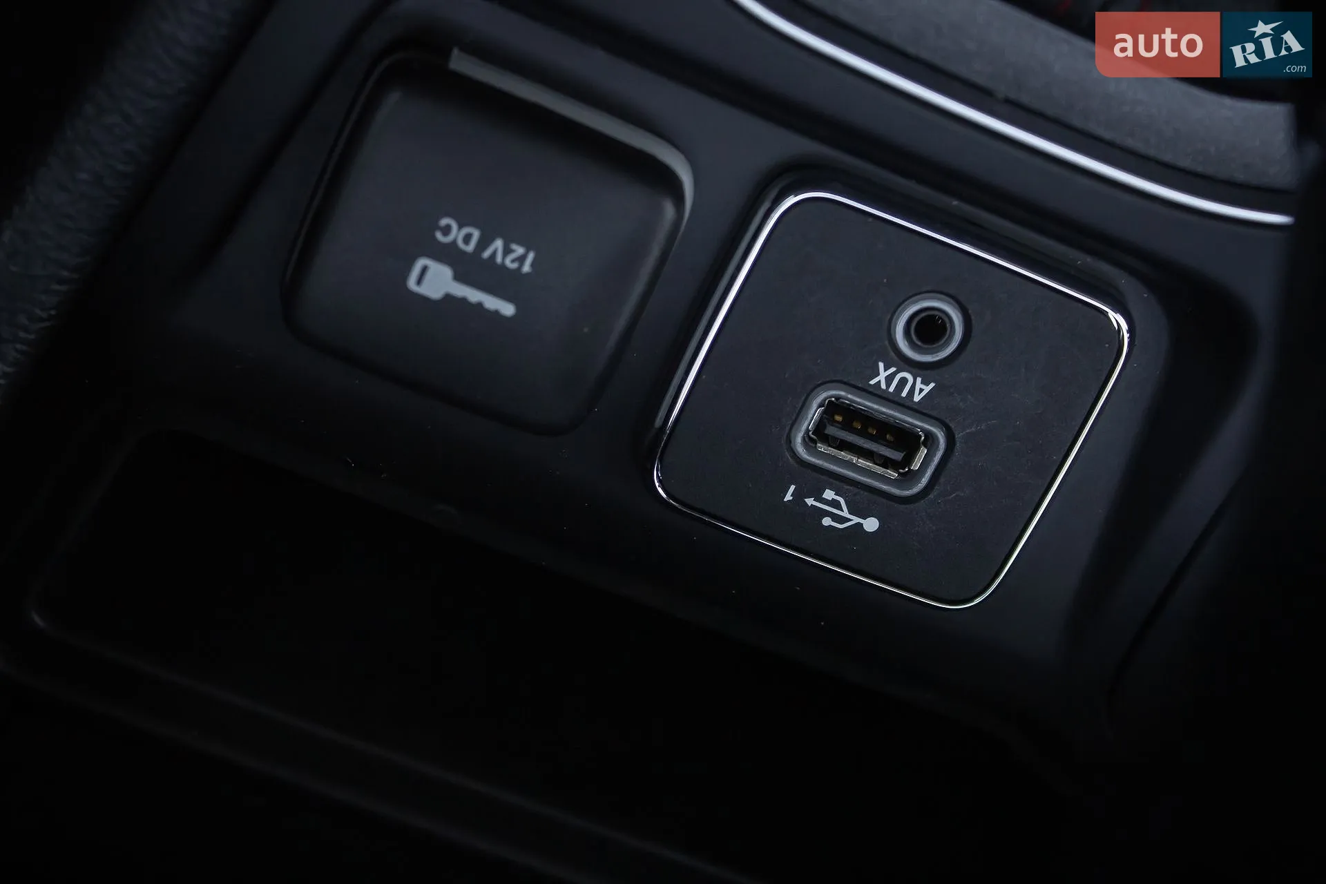 2021 Jeep Cherokee - мініатюра 28