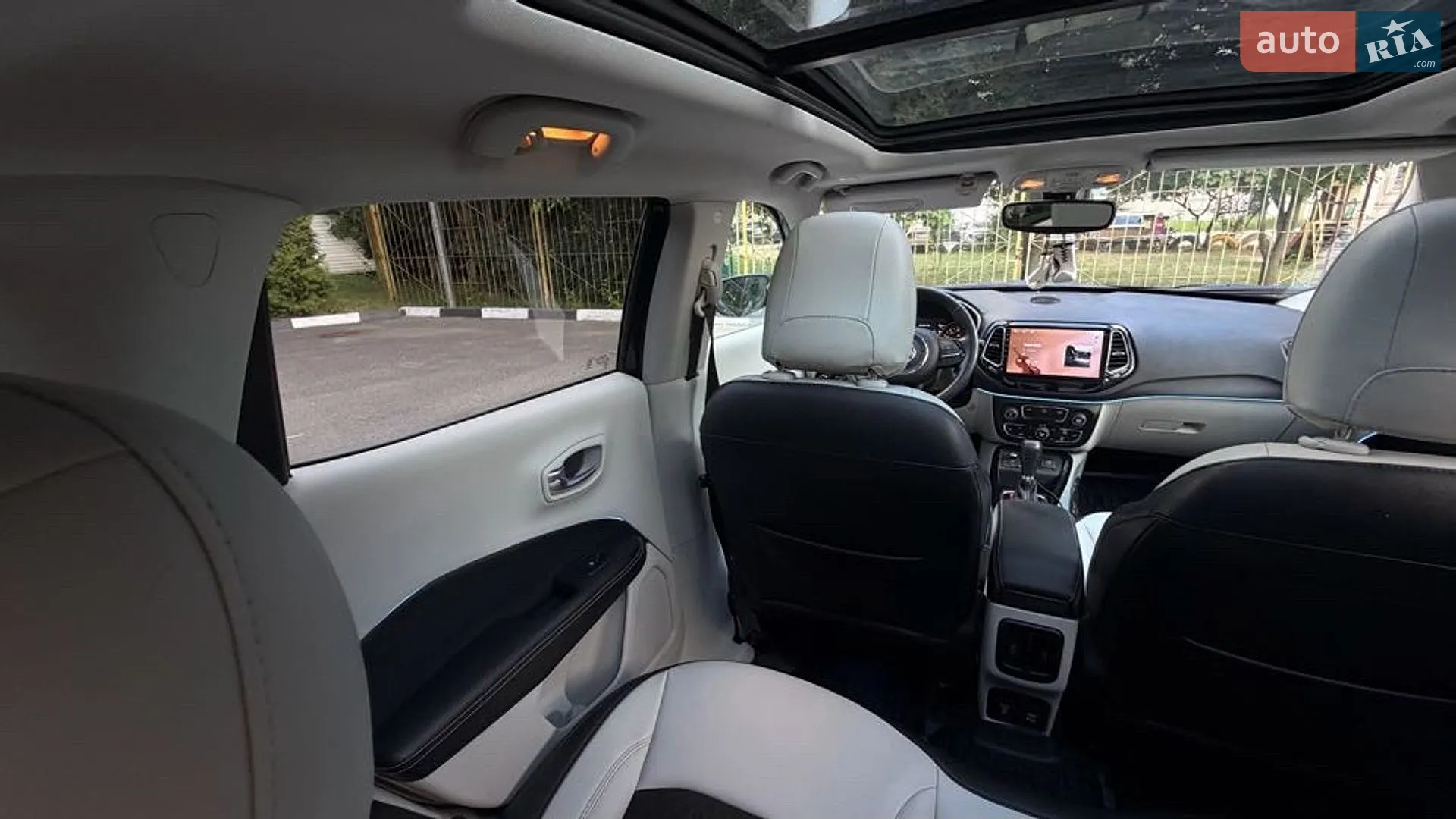 2018 Jeep Compass - мініатюра 15