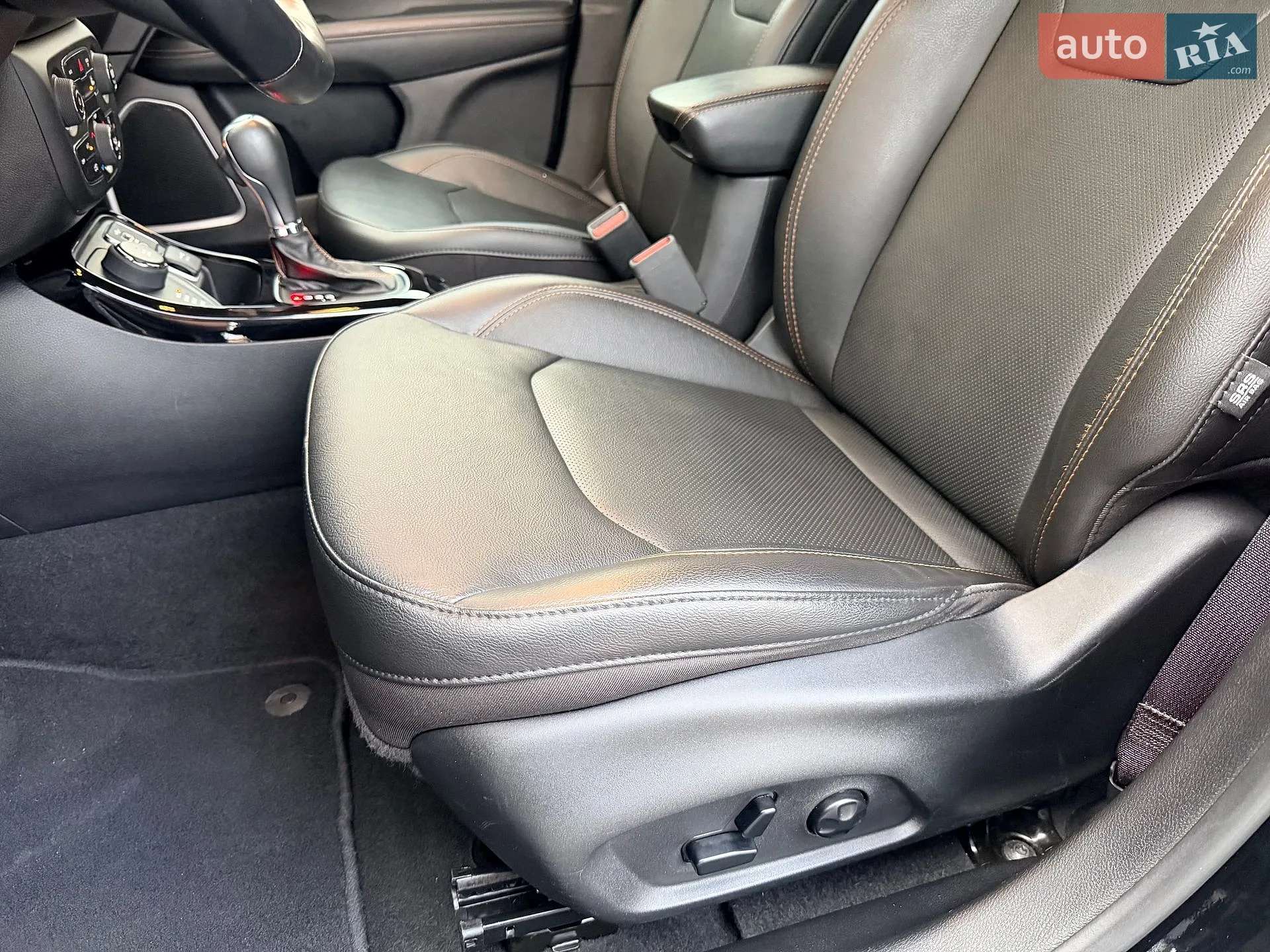 2020 Jeep Compass - мініатюра 88