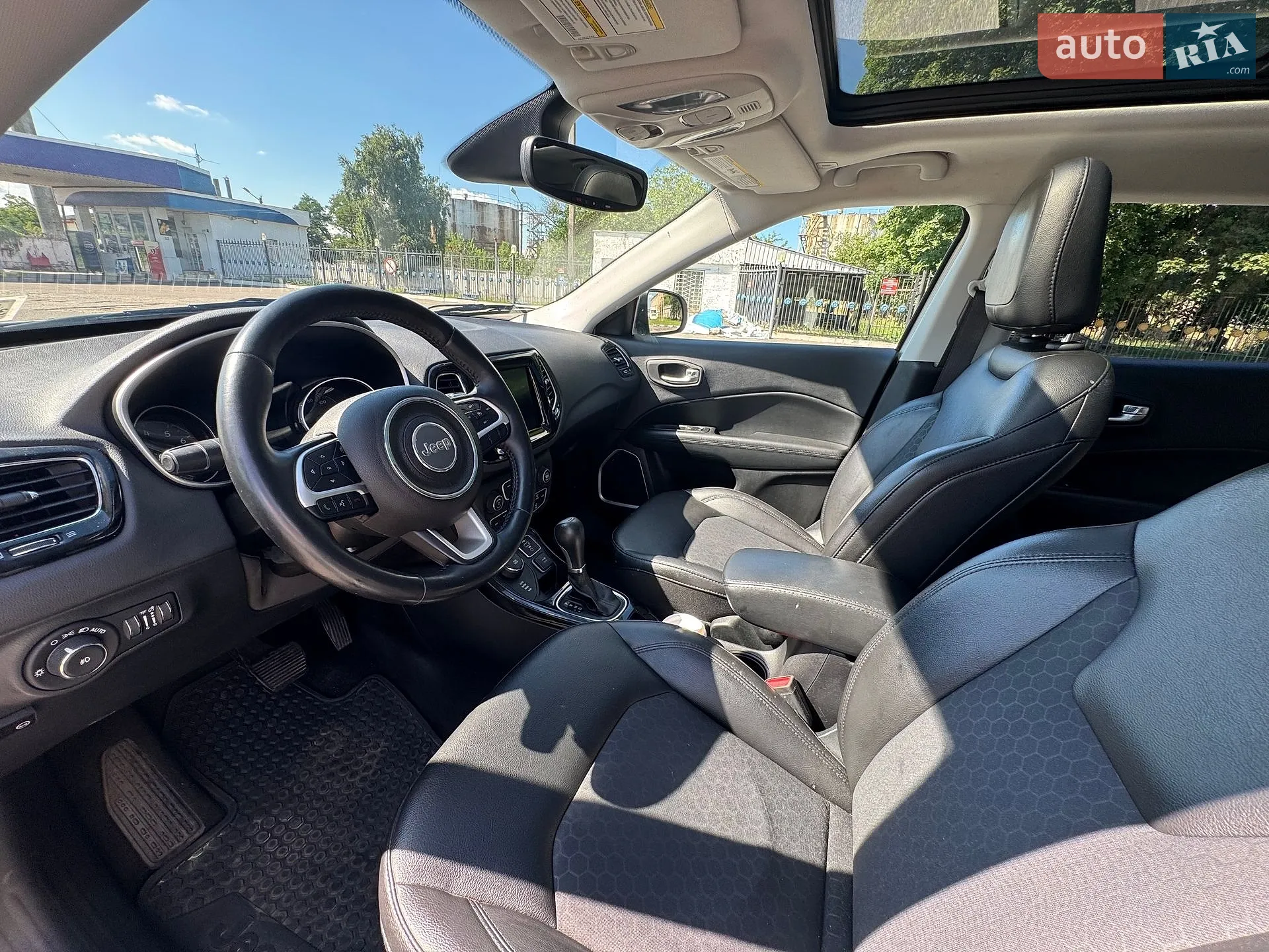2019 Jeep Compass - мініатюра 15