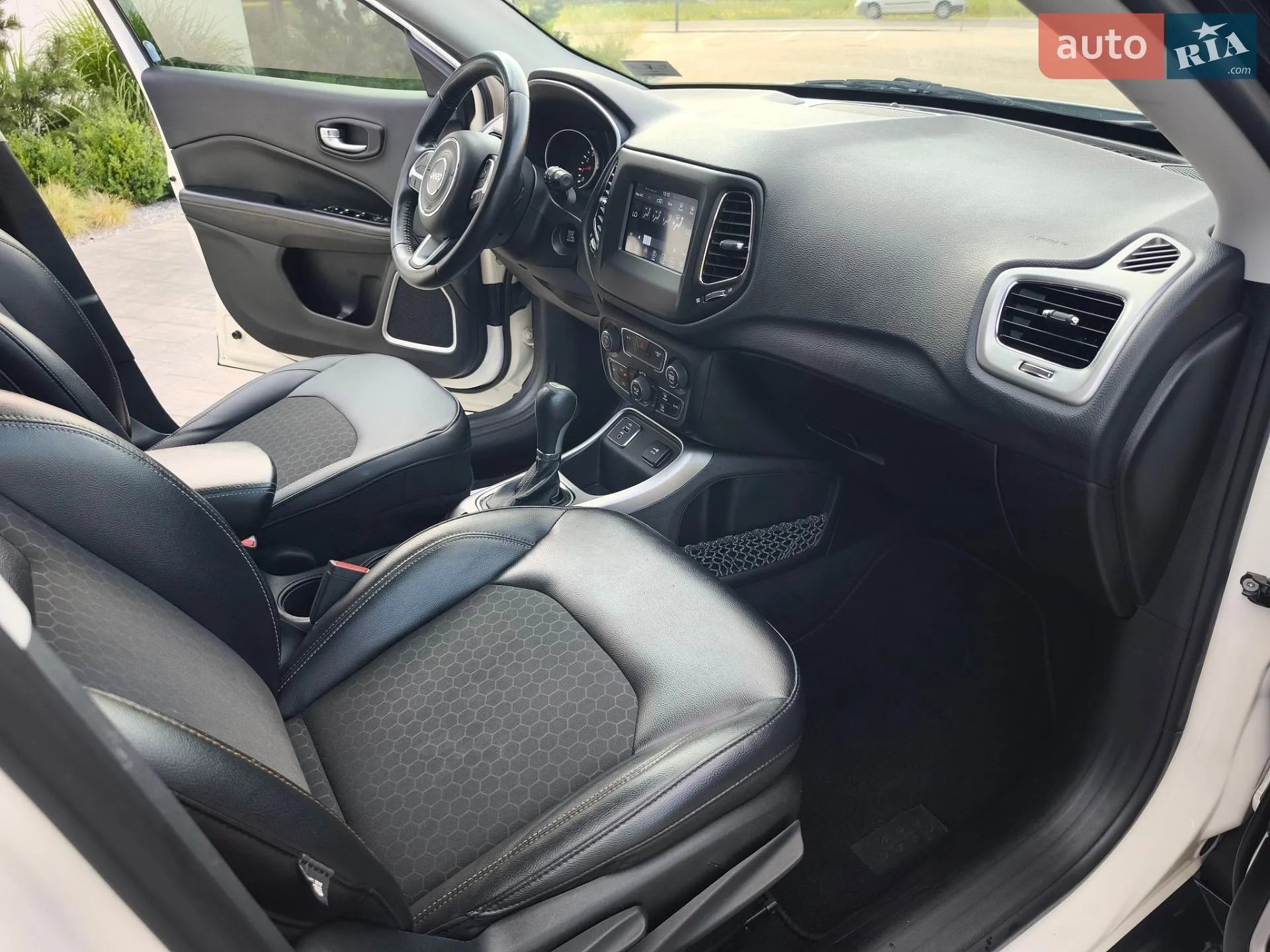 2018 Jeep Compass - мініатюра 21
