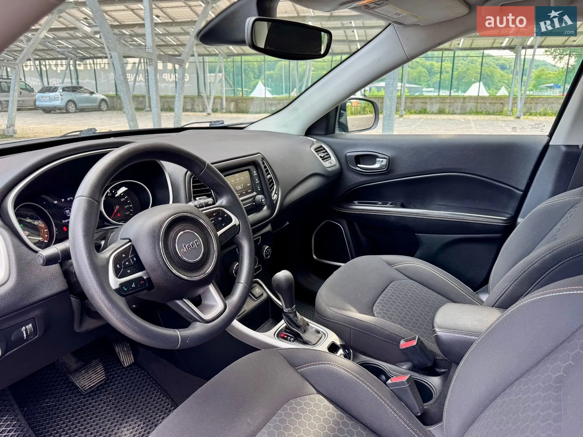 2018 Jeep Compass - мініатюра 18