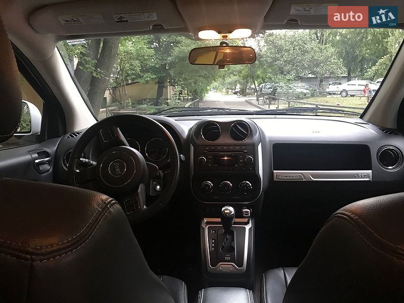 Внедорожник / Кроссовер Jeep Compass 2014 в Киеве