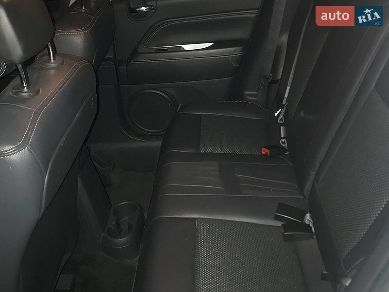 Внедорожник / Кроссовер Jeep Compass 2014 в Киеве