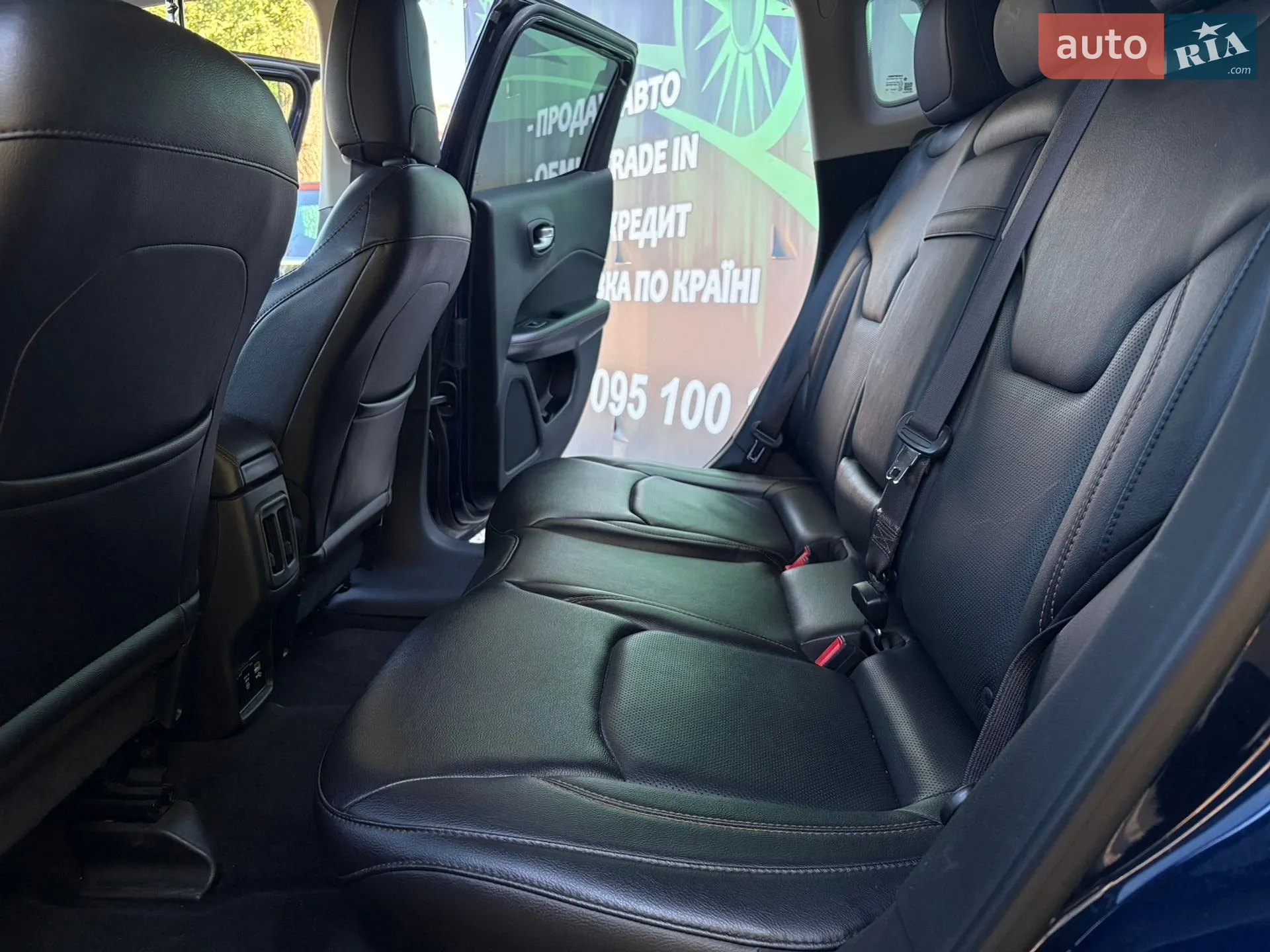 2018 Jeep Compass - мініатюра 13