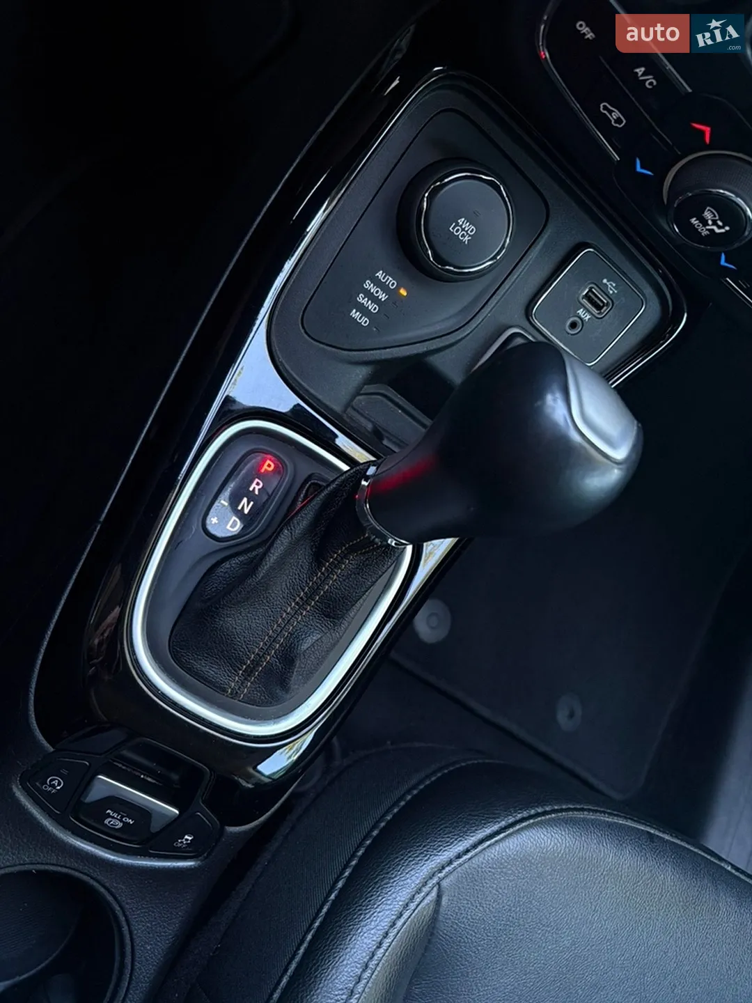 2018 Jeep Compass - мініатюра 24