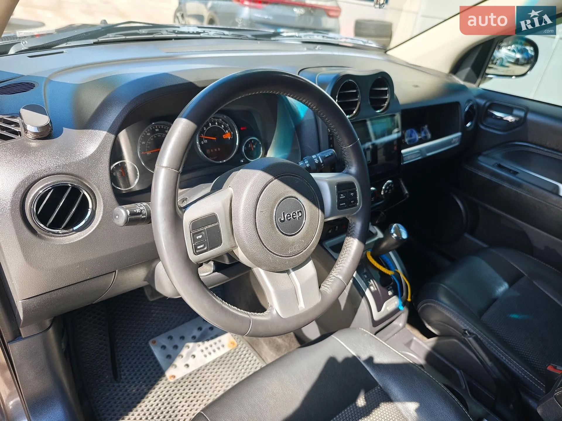 2016 Jeep Compass - мініатюра 20